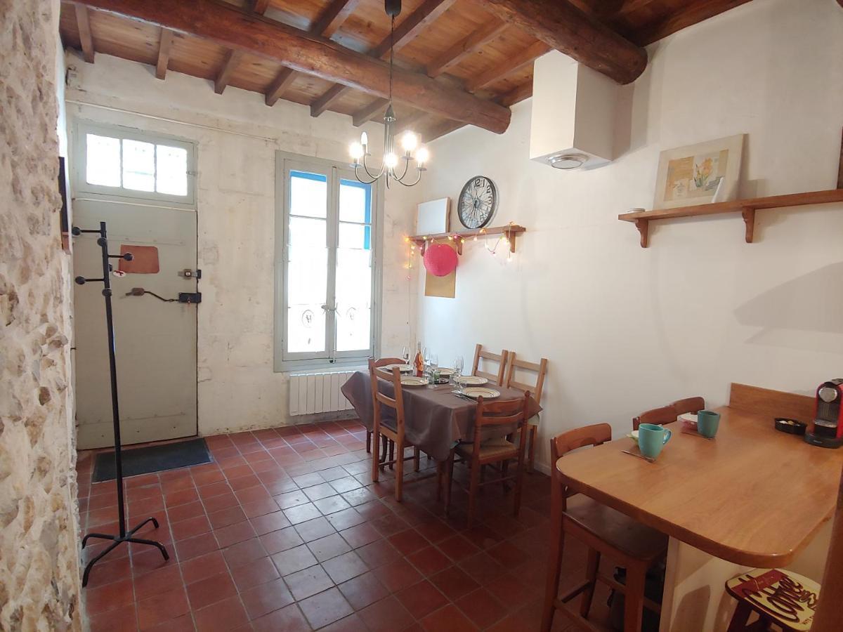 Charmante maison arlésienne à l'ombre des Arènes, de 2 à 5p Extérieur photo